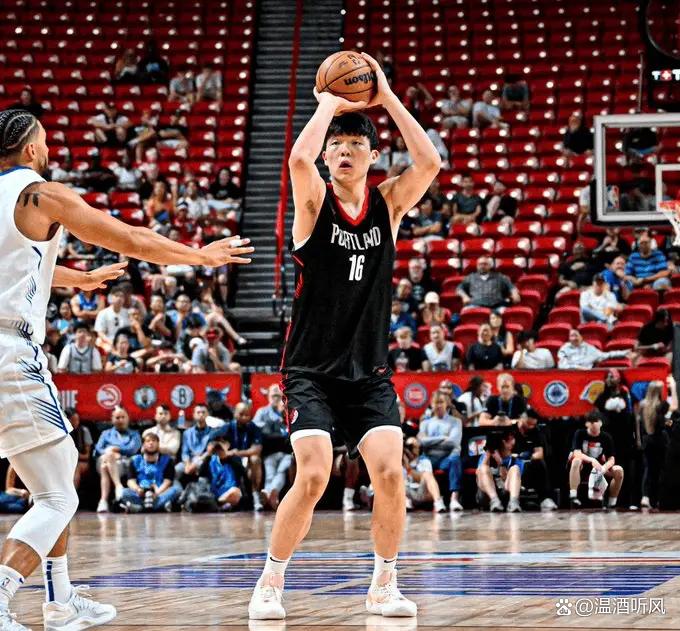 亚博体育-关于西亚卡姆新星挺进下一轮表现惊艳，G2未来可期！的信息