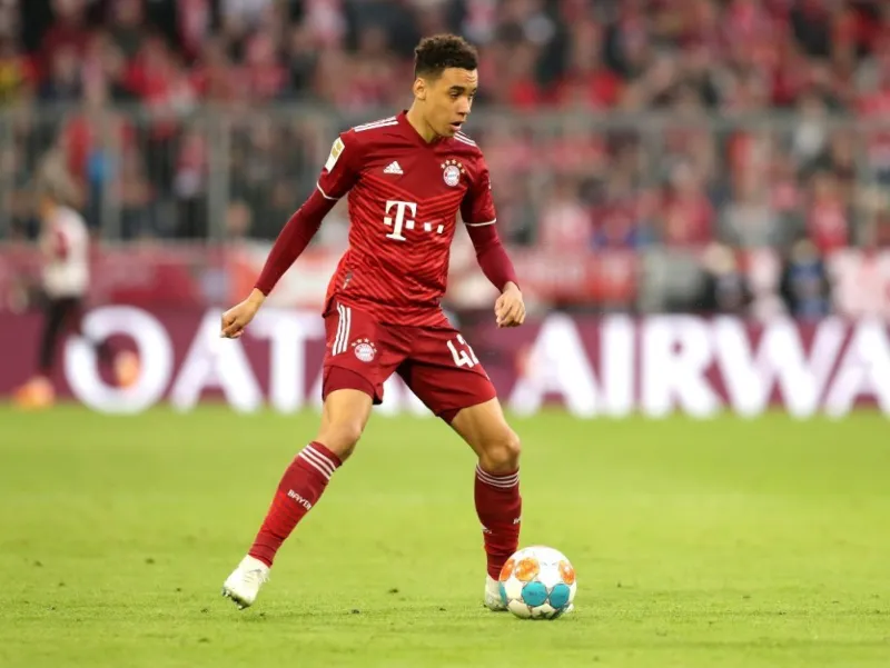 包含Ming新星高光表现表现惊艳，拜仁未来可期！的词条