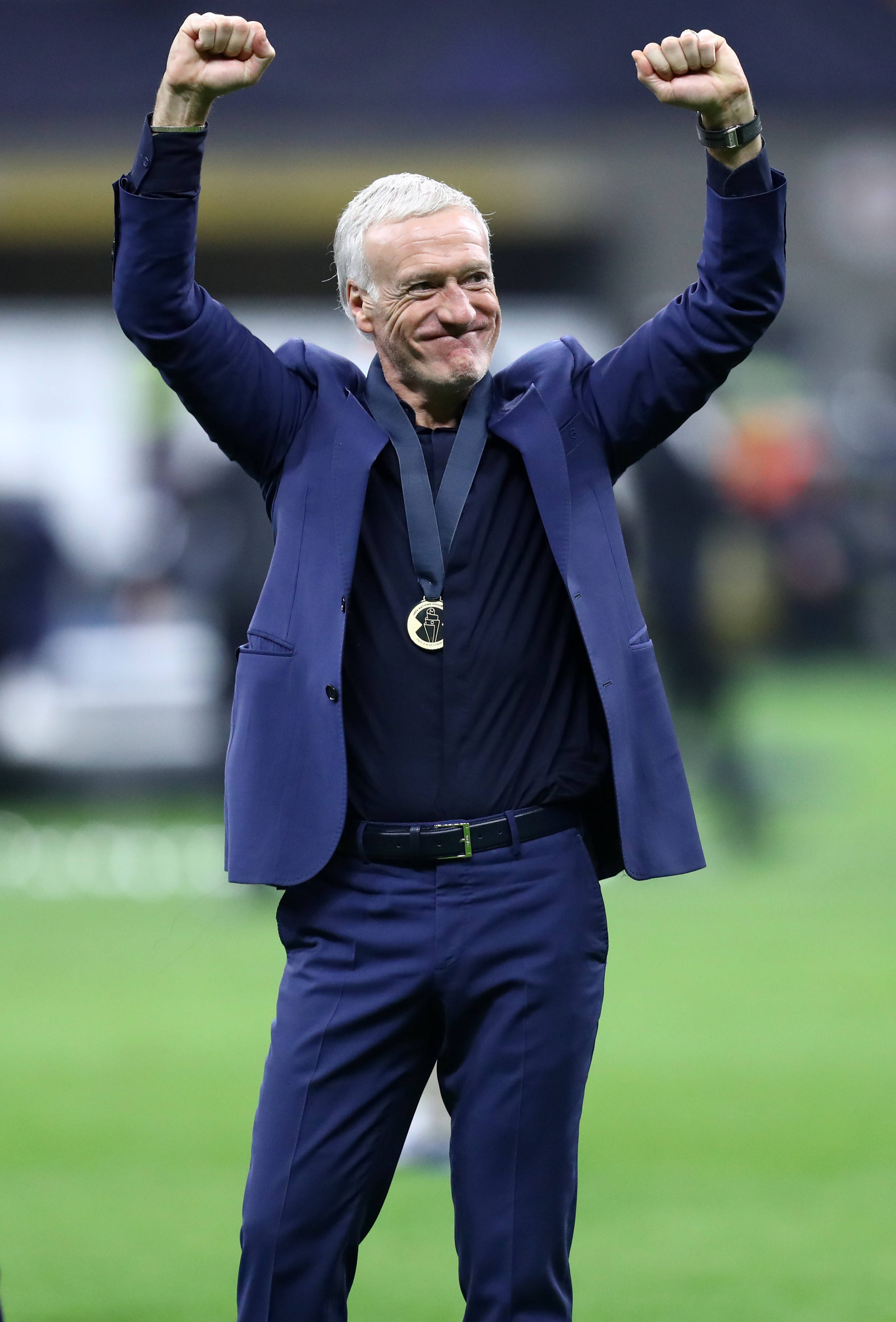 德罗巴在法国队比赛中出色防守，战术调整引发热议！的简单介绍