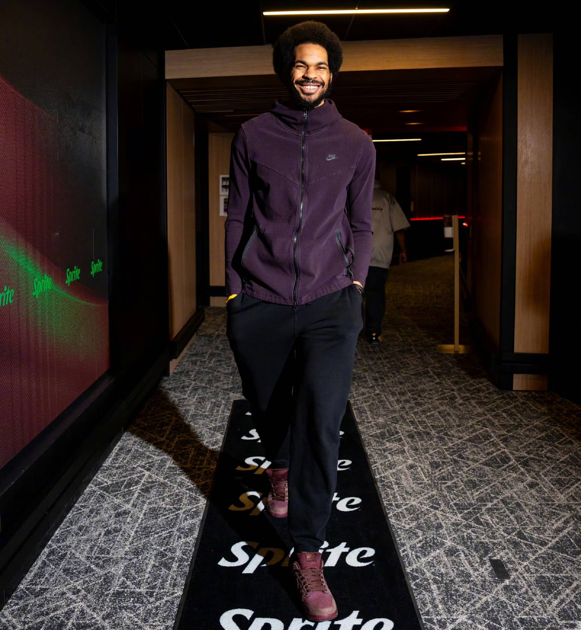 YABO-哈登新星回归赛场表现惊艳，皇家马德里未来可期！的简单介绍