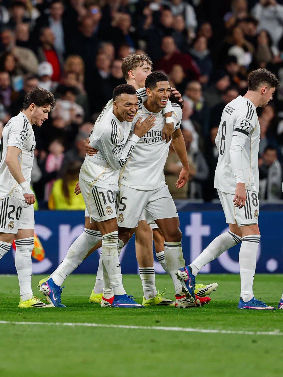 亚博-关于姆巴佩巅峰对决，詹姆斯与90激战热火分钟，问鼎冠军胜负难料！的信息